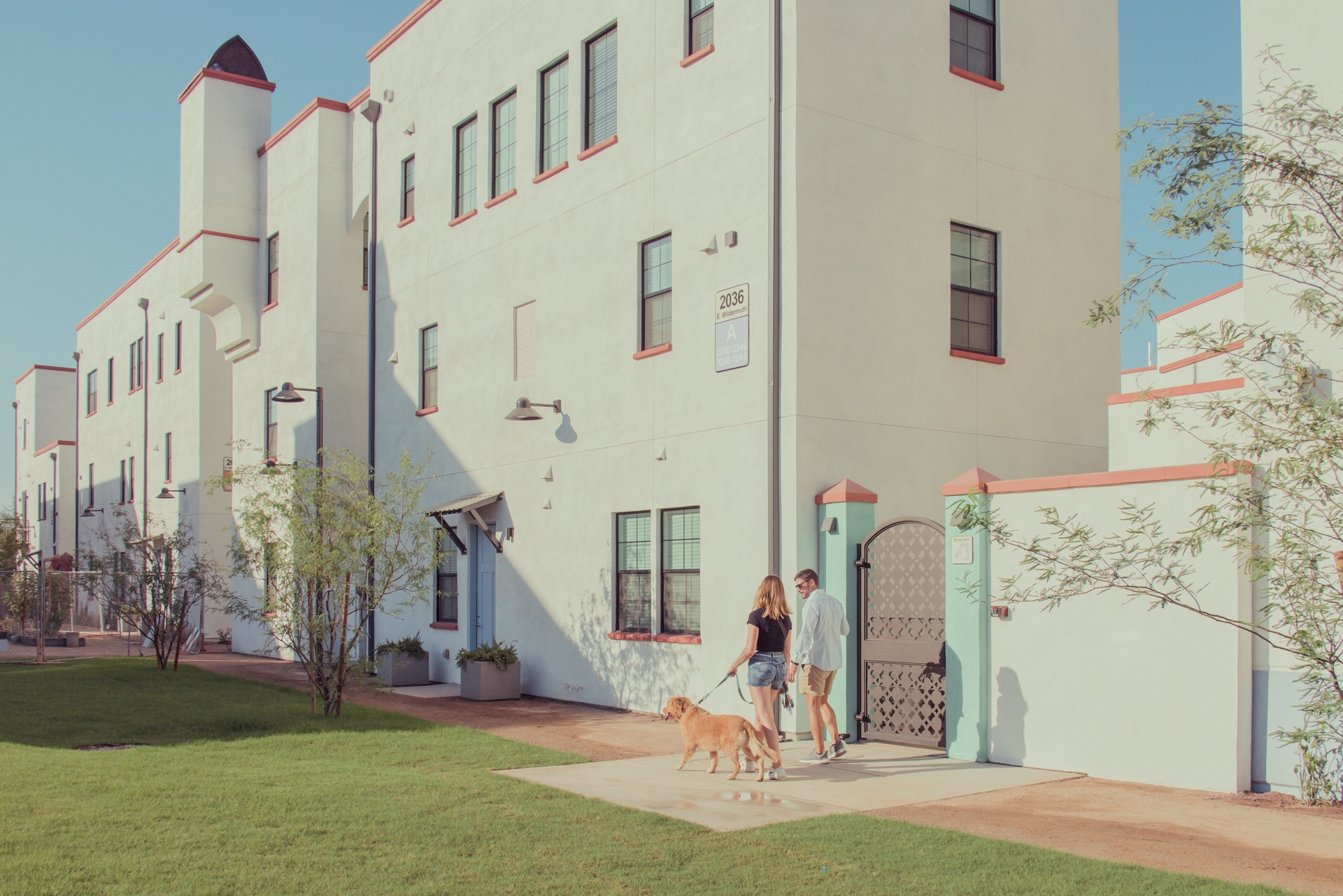 Couple with golden retriever
